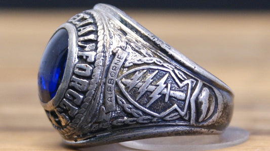 Sterling Crest Craft U.S. Army Special Forces Commemorative Ring Size 11 - United States Special Forces Ring With Blue Oval Gemstone Size 11