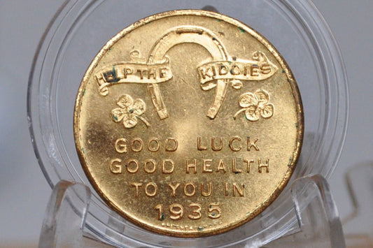 V.F.W. Home Christmas Good Luck Good Health in 1934 - 1934 V.F.W. Home's Christmas Blessings for 1935 - Good Luck V.F.W. National Home Token