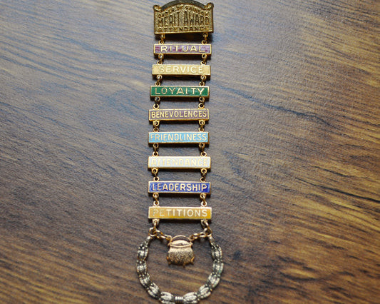 Vintage International Order of the Rainbow Attendance Merit Award Pin - International Order of the Rainbow Pin - Masonic Girls Youth Pin