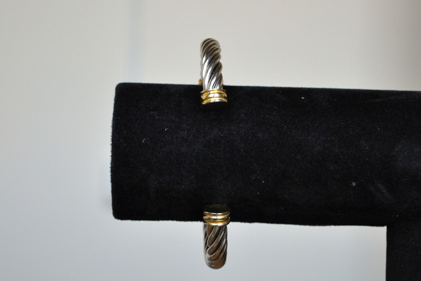 Sparkling Collezio Gold & Silver Tone Coiled Cuff Watch - Twisted Cuff Wrist Trap Watch - Working!