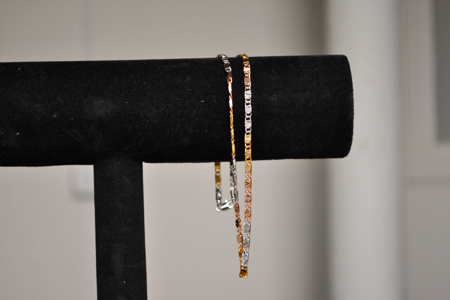 Rare 18K Gold Filled 3-Tone Necklace - 17 Inches - Gold, Rose-Gold, & Silver Toned Necklace - Stamped XP