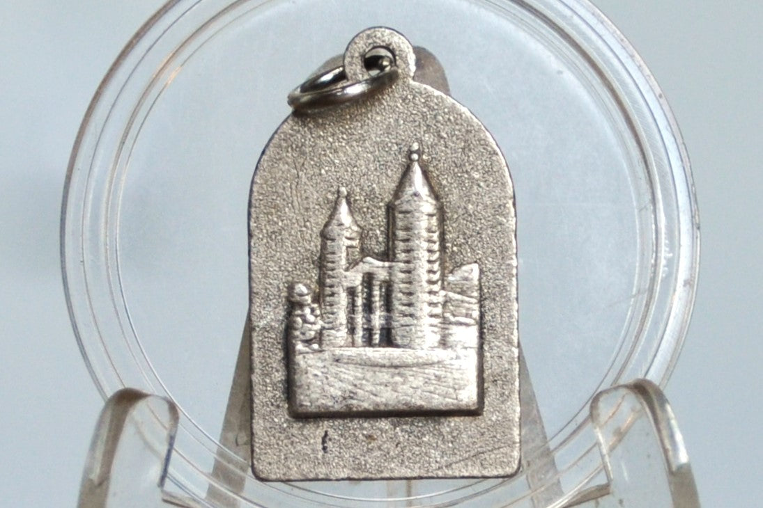 Beautiful Our Lady Queen of Peace Medugorje Bosnia Mary Pendant - Our Lady of Medugorje - Our Lady Charm