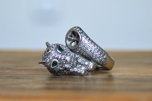 Sterling Silver Emerald Eyed Leopard Ring - Size 7 - Stamped and Tested Sterling Silver - Emerald Jungle Cat Ring