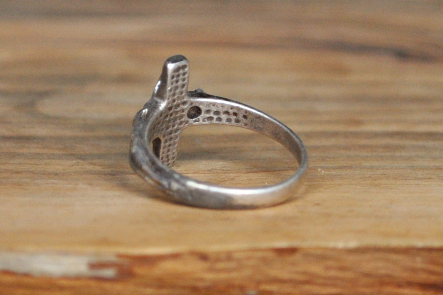 Rare Silver Amethyst Jesus Cross Ring - Size 5.5 - Stamped and Tested Sterling Silver - Gold Tone Jesus