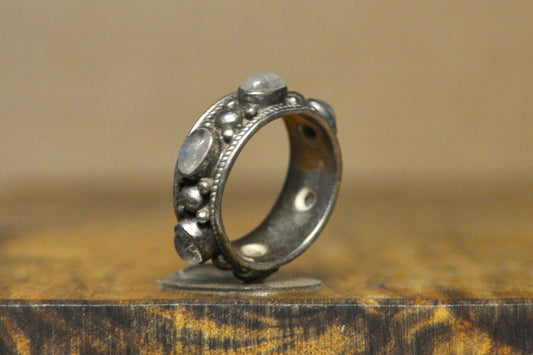 Stunning Six Moonstones Silver Ring - Size 8 - Stamped and Tested Sterling Silver - Soldered Rings