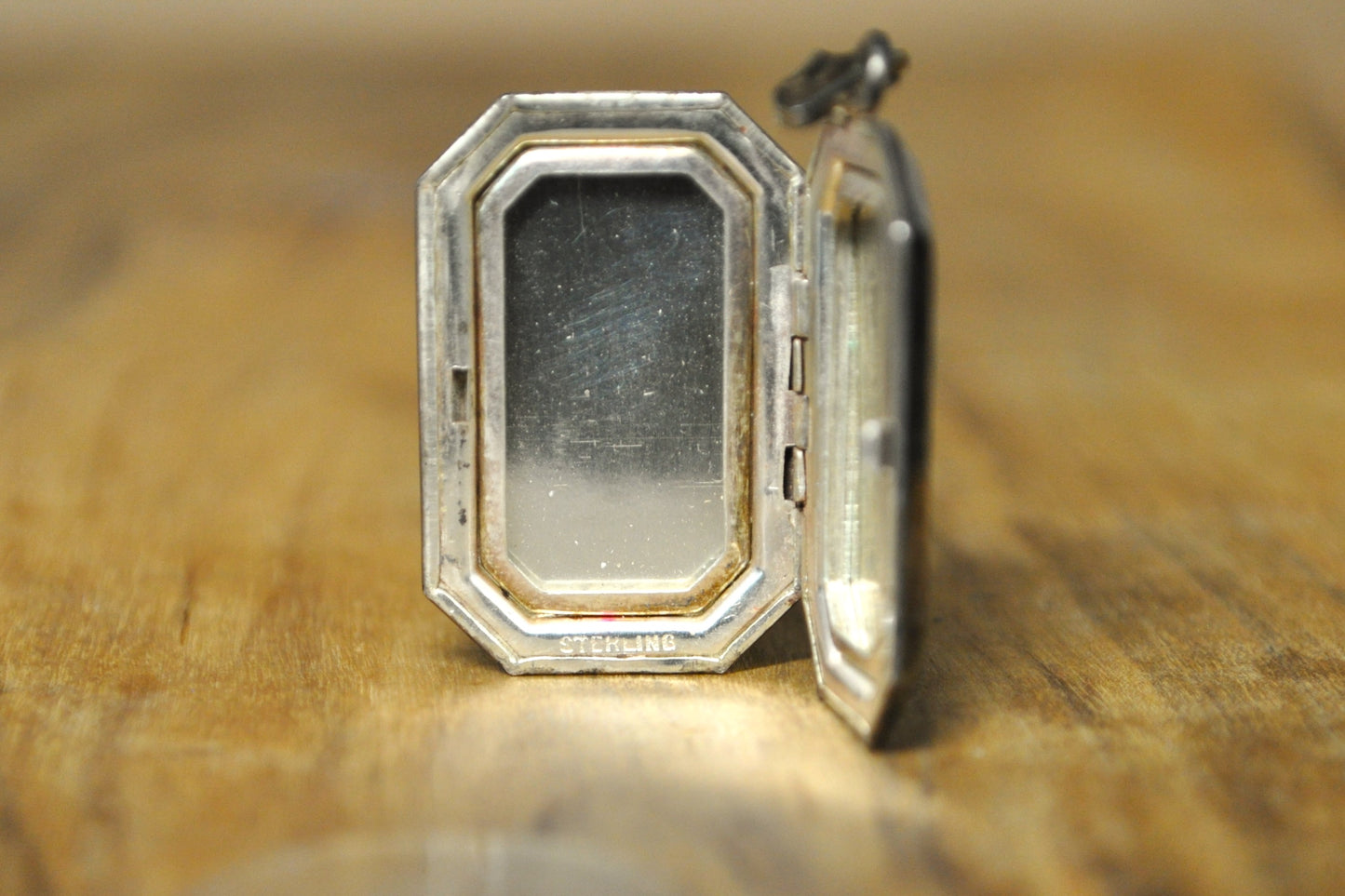 Vintage Victorian Floral Locket Pendant - Stamped and Tested Sterling Silver - Picture Locket - Photo Keepsake