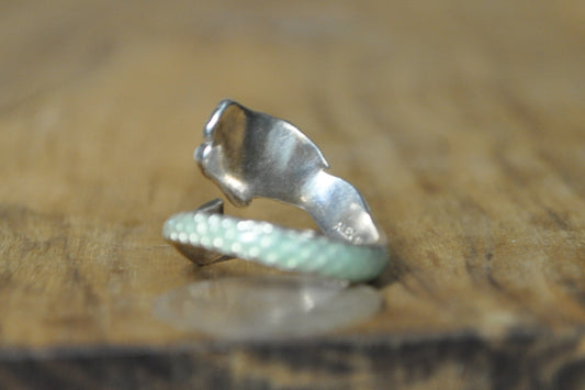 Alex&Ani Mermaid Pearl Ring - Size 7 - Stamped and Tested Sterling Silver - Detailed Mermaid Scale Scrollwork - Retired jewelry