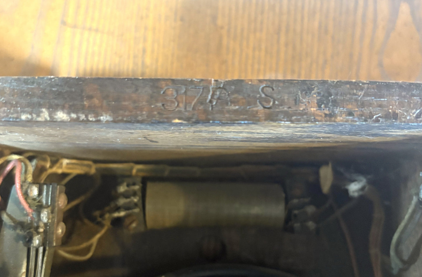 Antique 1911 Series 317 Western Electric Oak Wall-Mounted Phone - Western Electric 1911 Vintage Wall Mounted Phone Series 317