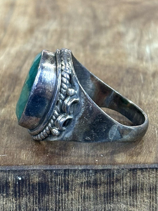 Handmade Green Tourmaline 925 Sterling Silver Ring Oval Faceted Boho Statement Jewelry Size 8.5 - Vintage-Inspired Green Tourmaline Sterling Silver Ring Elegant Natural Gemstone