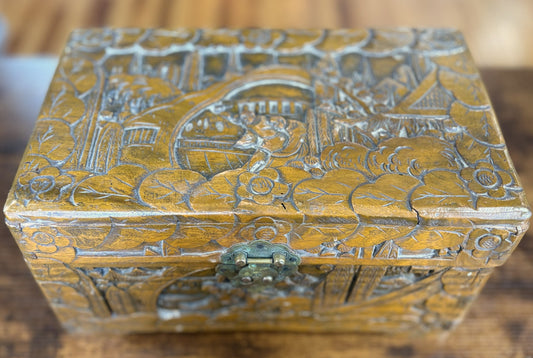 Vintage Chinese Hand-Carved Camphor Wood Jewelry Box with Brass Hardware - Mid-Century Chinese Carved Camphor Wood Trinket Box