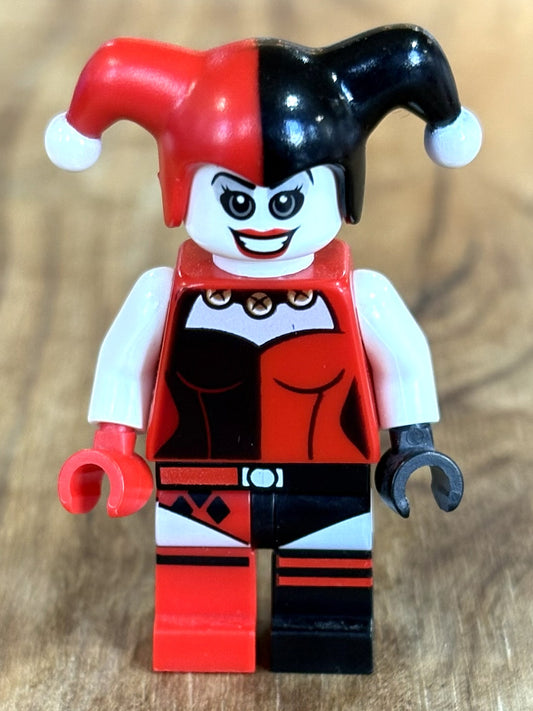 LEGO Minifigure Lot of Four Harley Quinn Batman Villain Set - Rare Lego Lot Four Harley Quinn Minifigs