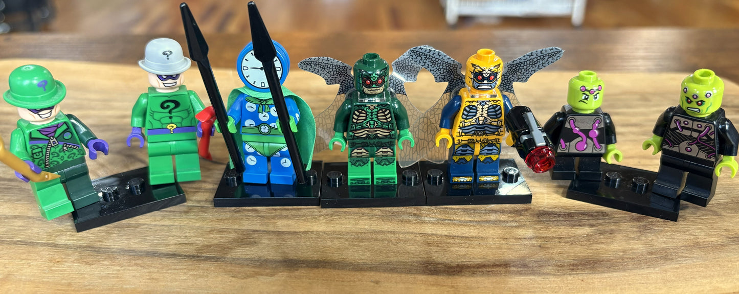 LEGO Batman Huge Lot of Over 20 Retired Figures - 27 Lego Batman Lot of Minifigs