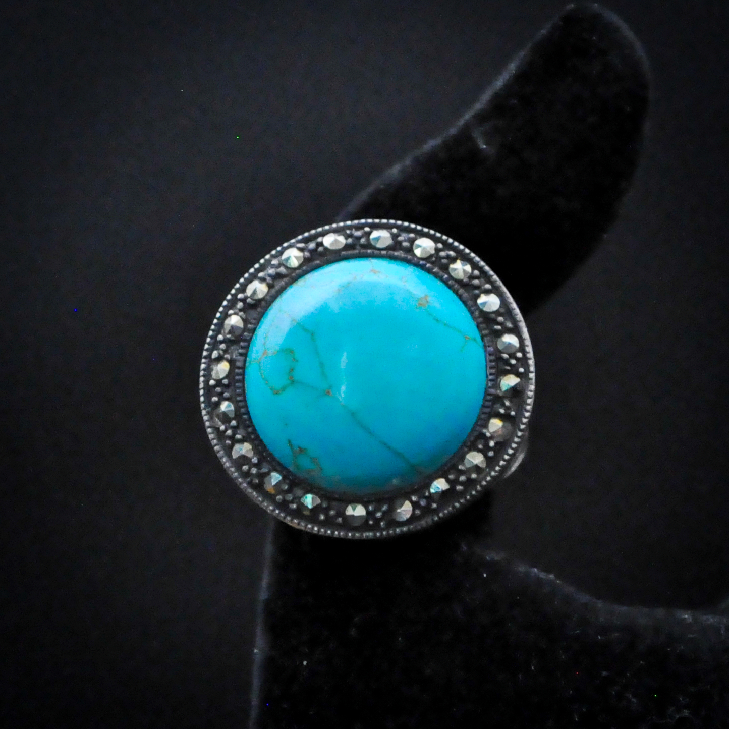 925 Sterling Silver Round Turquoise Cabochon Ring with Marcasite Accents, Sz 6.5 - Genuine Turquoise & Sterling Silver Marcasite Cocktail Ring