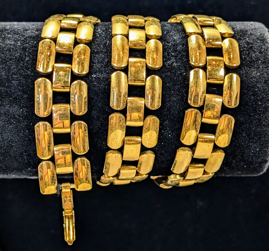 Stunning Patented Napier Gold Toned 3-Row Panther Link Choker Necklace - 18" Length - Vintage Napier Pat. 4,774,749 Panther Link Necklace