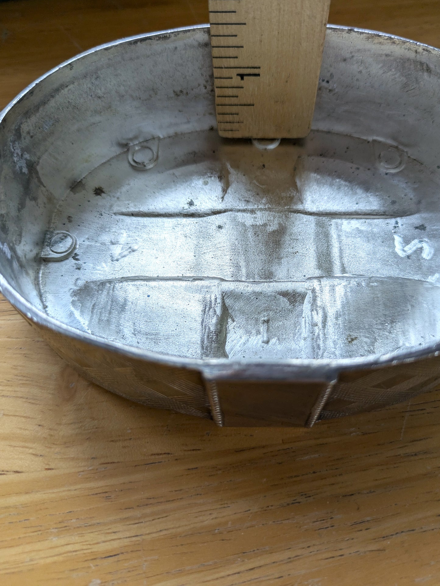 Godinger Silver Art Co Present Jewelry Box - Trinket Box - Treasure Chest - Measurements Seen in Photos