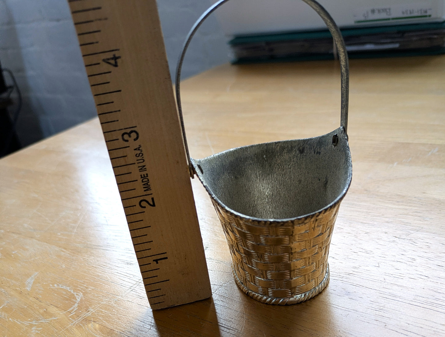 Raimond Silver Plated Woven Basket - Trinket Basket - Accessory Holder - Measurements Seen in Photos
