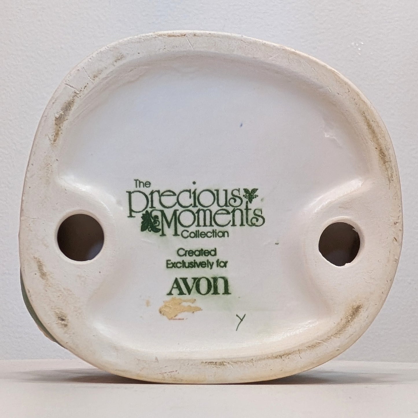 Exclusive 1980 Avon Presidents Club - "Which Shade do you Prefer" Rabbit Figurine