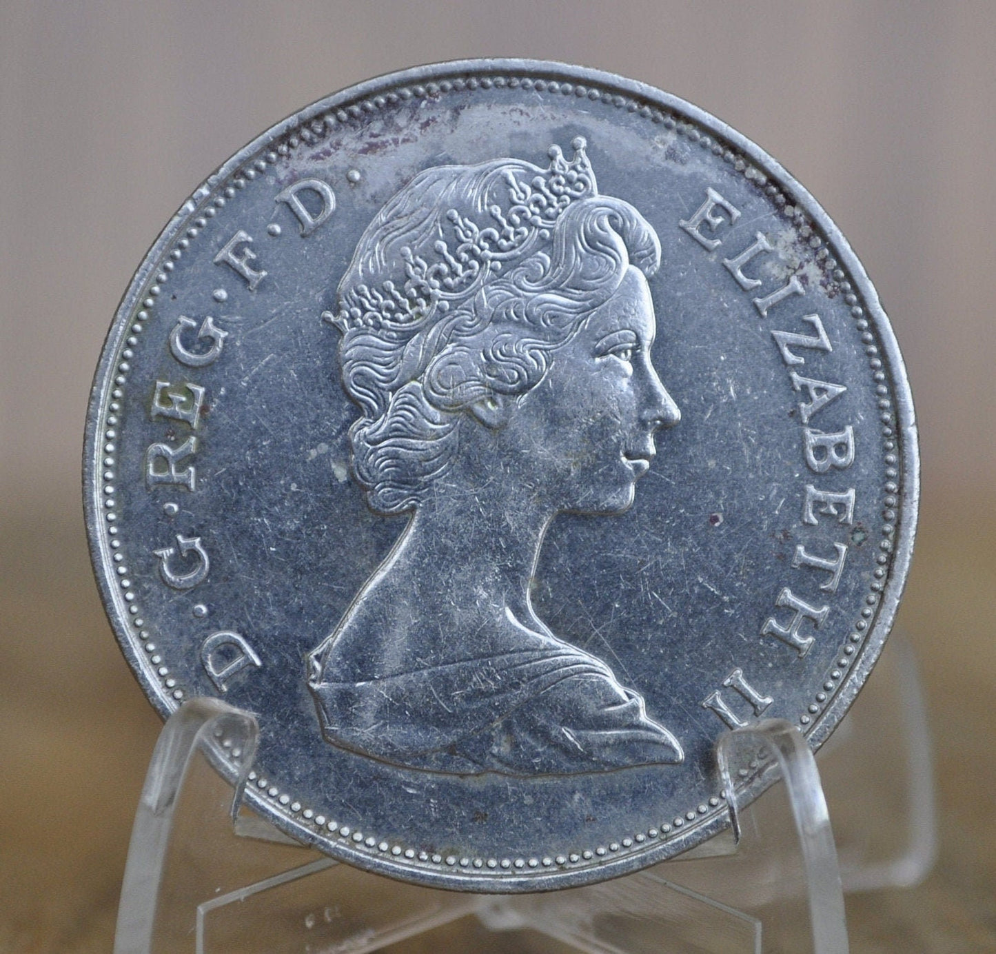 1981 UK Commemorative Prince Charles of Wales and Princess Diana Wedding Coin. 25 Pence Circulated Condition - XF (Extremely Fine)