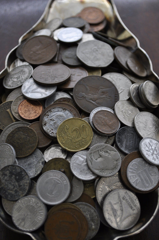 Coins & Tokens by the Pound - Americas, Europe, Asia, Africa - US Coins and Many others - Buffalo Nickels, Farthings, Pence, Pound, Penny