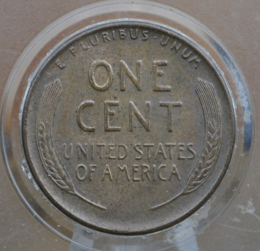 1929 D Wheat Penny - F-VF (Fine to Very Fine) Condition - Denver Mint - Wheat Ear Cent 1929 D Wheat Back 1929 D Lincoln Cent