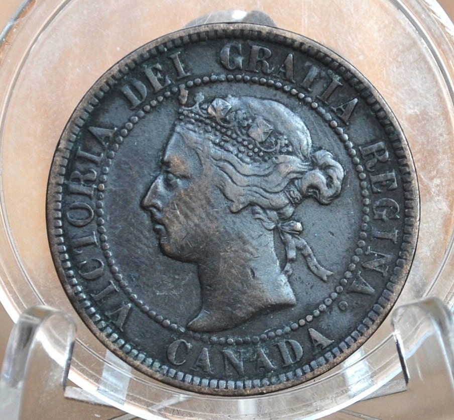 1897 Canadian One Cent - XF (Extremely Fine) Condition - Queen Victoria - One Cent Canada 1897 Large Cent - 1897 Large Cent
