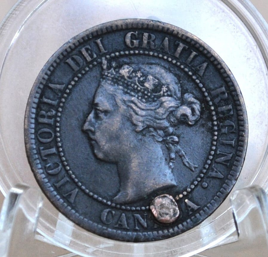 1899 Canadian One Cent - XF (Extremely Fine) Condition - Queen Victoria - One Cent Canada 1899 Large Cent - 1899 One Cent