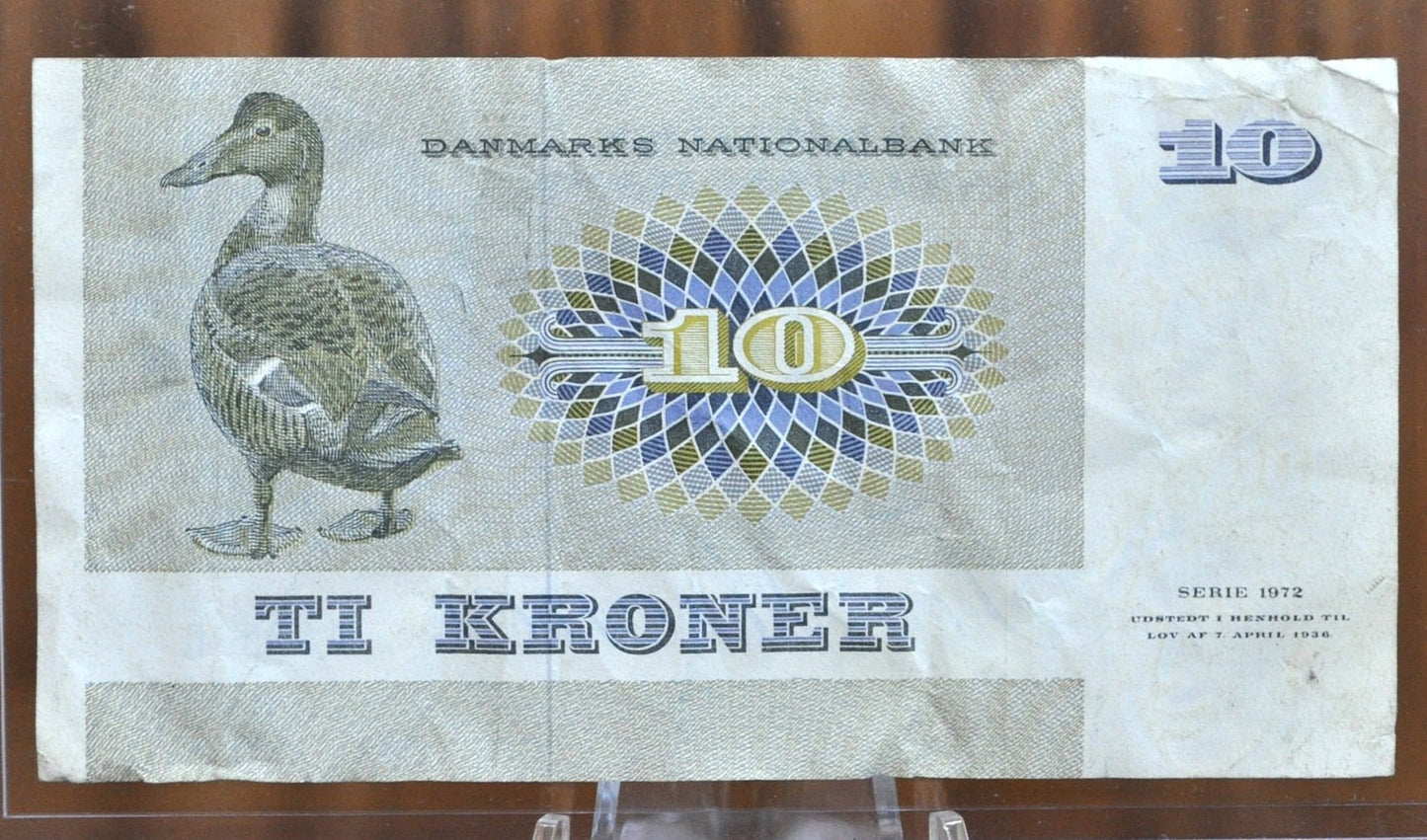 1972 Denmark 10 Kroner Banknote - VF/XF - Ten Kroner (Ti Kroner) Note From 1972 - Queen Margaret, Duck Reverse