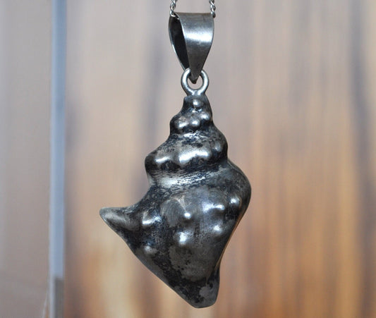 Beautiful Vintage Sterling Silver Seashell Pendent- Vintage 925 Silver Sea Shell Necklace Pendent - Lovely Piece, Nautical Jewelry