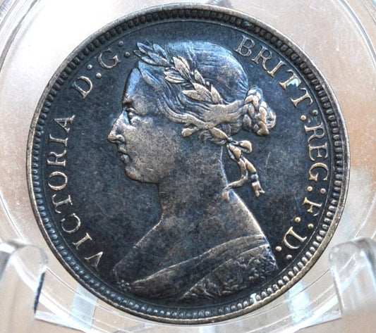 1883 Great Britain Half Penny - XF Grade / Condition - UK Half Penny 1883 - Queen Victoria 1/2 Penny - Bronze - ha'penny 1883