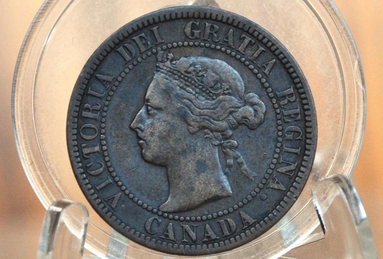 1901 Canadian Cent - VF-XF (Very to Extremely Fine) Condition - Queen Victoria - One Cent Canada 1901 Large Cent - 1901 One Cent
