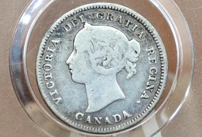 1900 Canadian Silver 5 Cent Coin - XF (Extremely Fine) - Queen Victoria - Canada 5 Cent Sterling Silver 1900 Canada - Lower Mintage