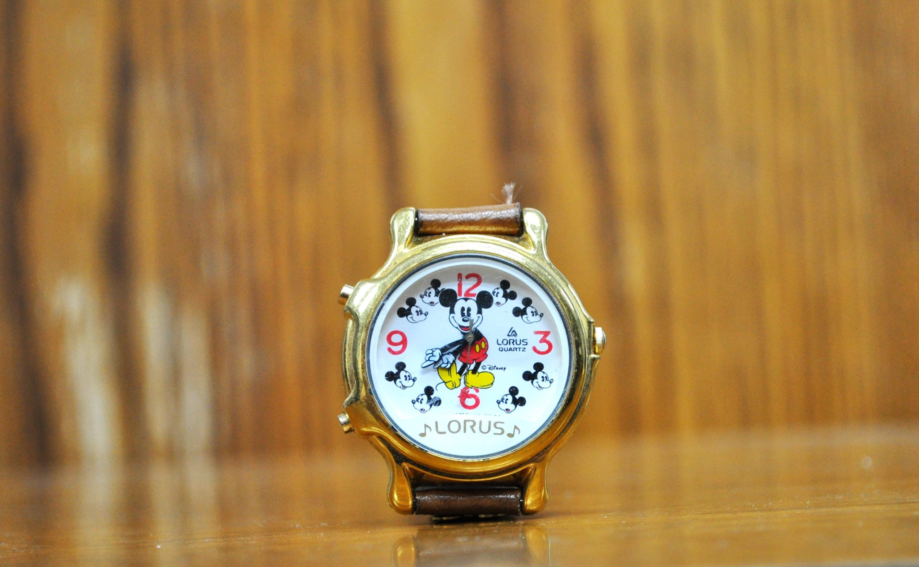 Antique Disney Lorus Quartz Mickey Mouse Watch - Collectible 