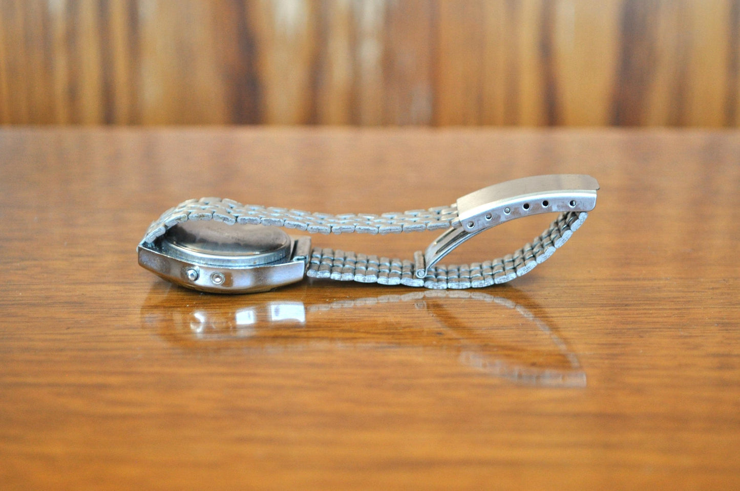 Vintage Retro Quartz LCD Watch - Antique Quartz Retro LCD Watch - Does Not Work