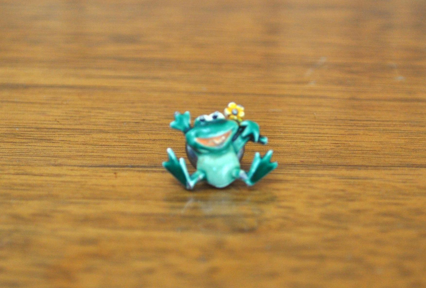 Vintage JJ Jonette Frog With Sunflower Pin Lapel Enamel Collectible - JJ Jewelry - JJ Jonette Frog Pin