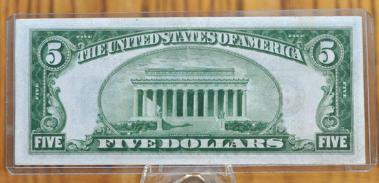 1928-A 5 Dollar Federal Reserve Numeral Note - UNC (Uncirculated) - Philadelphia "3" - Redeemable In Gold - 1928 Five Dollar Bill- Fr#1951-C