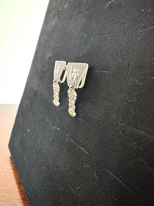 Antique Sterling Silver Incan Peruvian Screwback Earrings - Incan Alpaca Earrings - Viracocha Alpaca Earrings