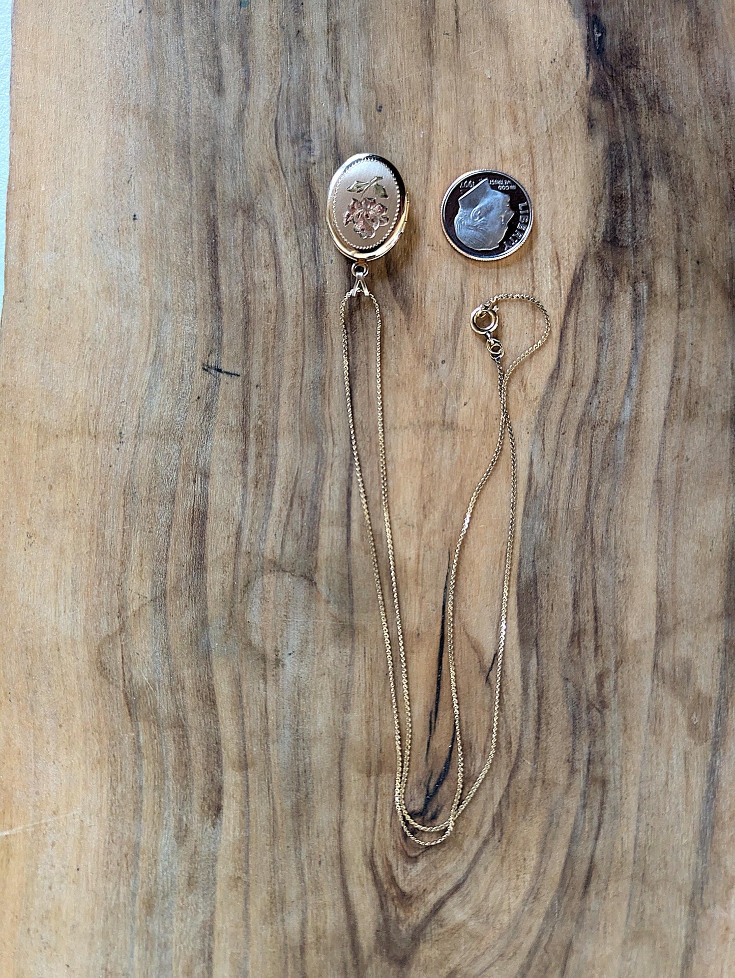 Beautiful 14K Gold Filled Rose Gold Black Hills Oval Photo Locket - 18 Inches - Black Hills Rose Gold Floral Oval Photo Locket