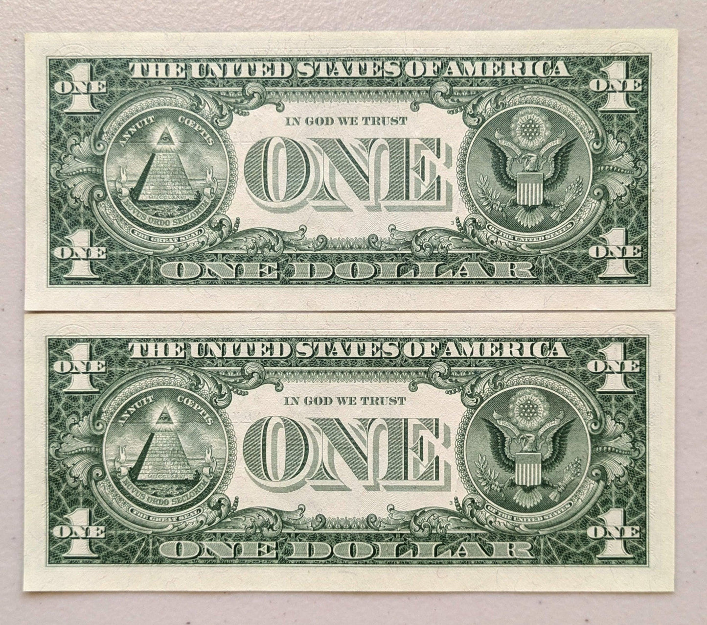 Consecutive Pair 1988-A 1 Dollar Federal Reserve Star Notes - Richmond E Issue - 1988 A One Dollar Star Notes Sequential Pair - Fr#1915-E*