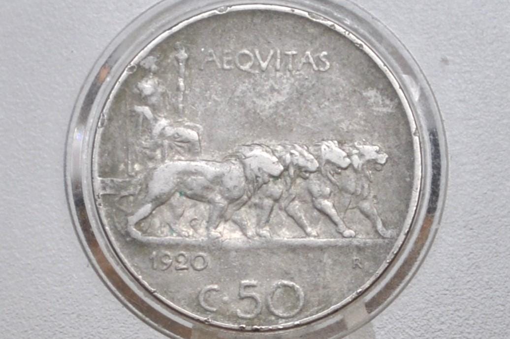 1919-1925 Italian 50 Centesimi Coin - Reeded Edge - Vittorio Emanuele - C.50 - Very Fine Detail, some dents; Low mintage - Italy 50 Cent