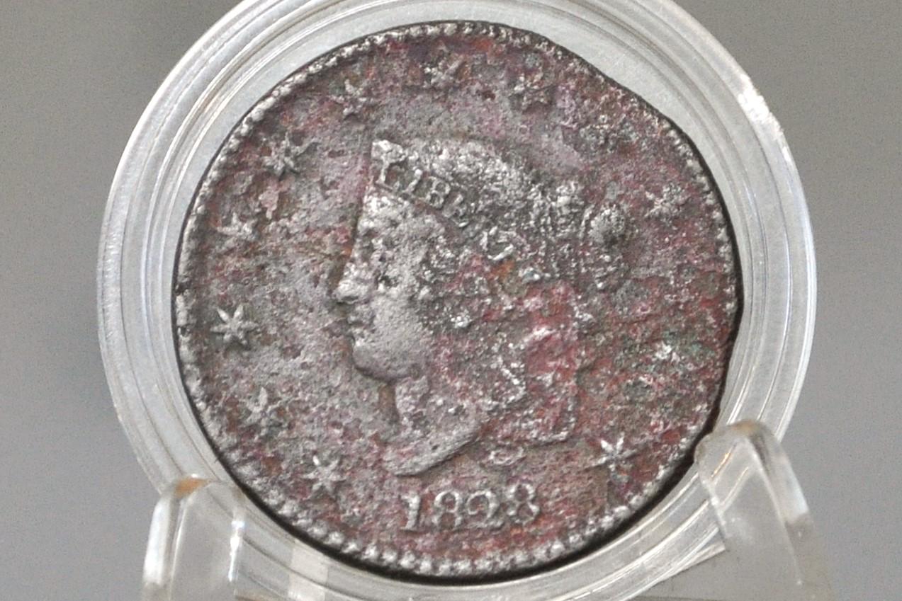 1828 Matron Head Large Cent - VG (Very Good) Grade / Condition - 1828 Coronet Liberty Head Cent - 1828 Penny