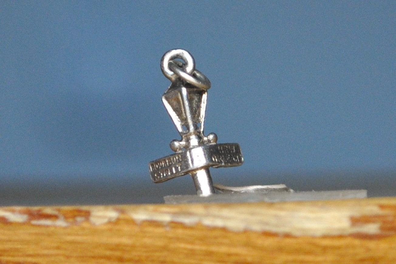 New Orleans Bourbon Street Lamppost Charm - Tested Sterling Silver - Historic French Quarter Charm - Mardi Gras Charm