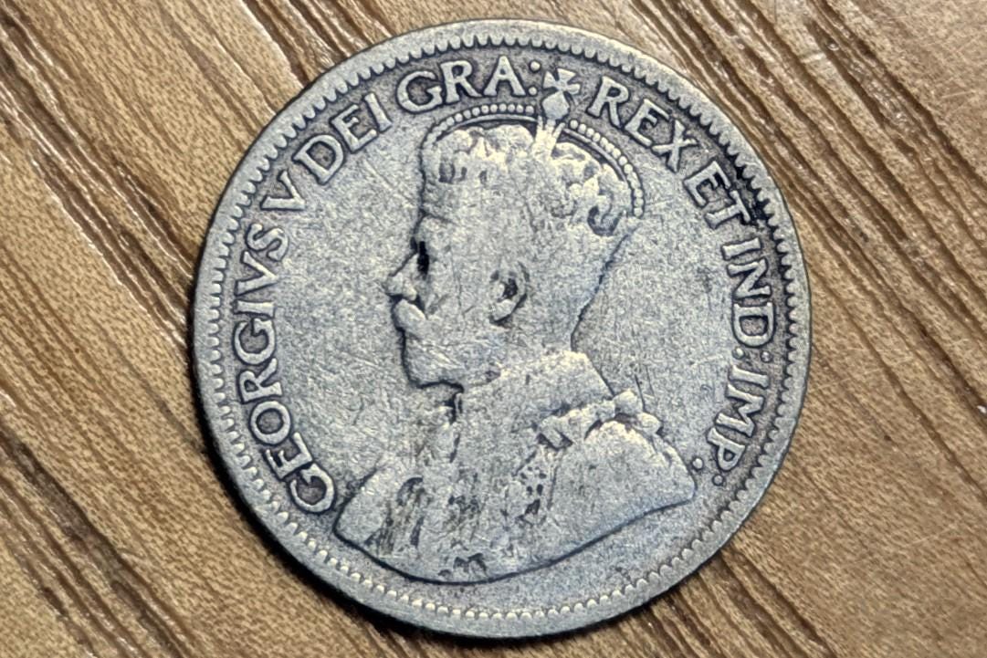 1921 Canadian Silver 10 Cent Coin - AU (About Uncirculated) Grade / Condition - King George V - Canada 10 Cent 80% Silver 1921, High Grade