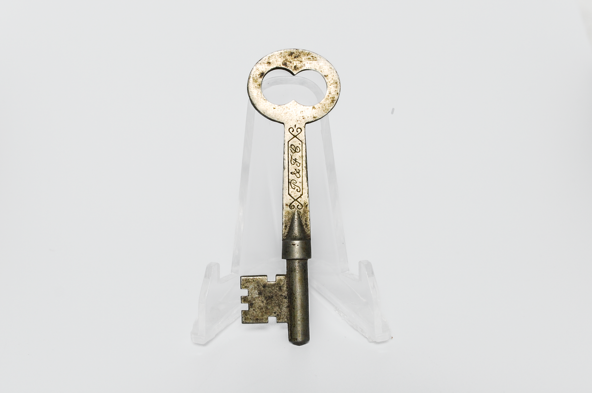 P. & F. C. Antique Solid Barrel Key Stamped 18 Victorian Interior Door Key - Antique P. & F. Corbin Skeleton Key No. 18 Ornate Script Logo Ribbon Scroll Bow