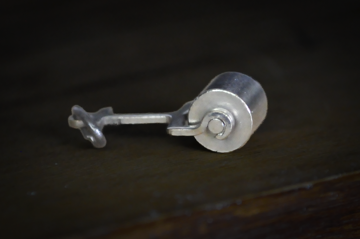 Vintage Articulated Lawn Roller Charm in Sterling Silver - Moveable Miniature Garden Roller Pendant