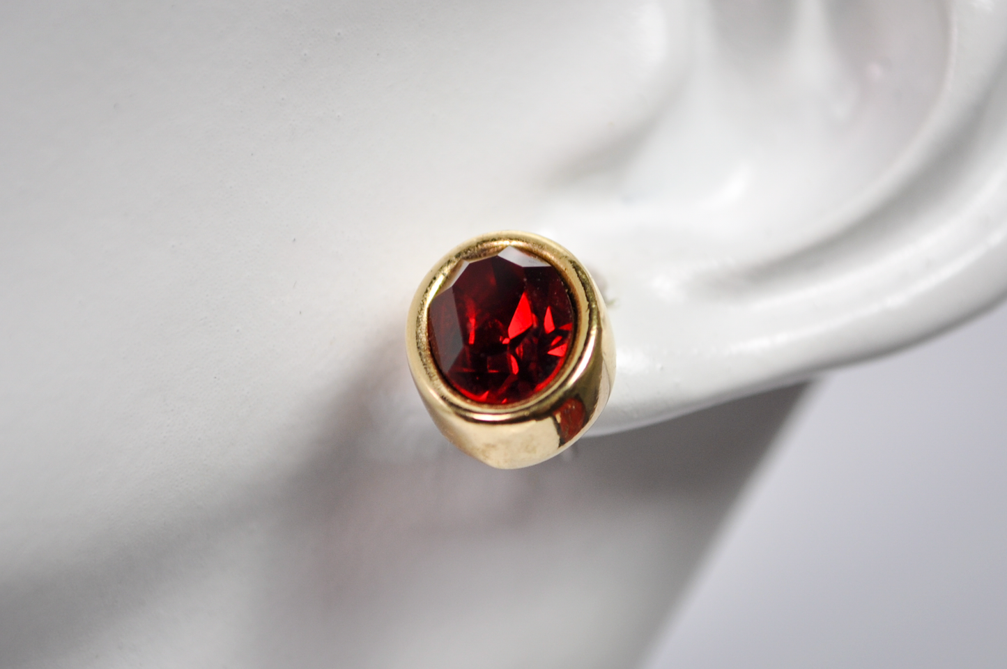 80s Vintage Swarovski SAL Gold Bezel Red Crystal Earrings - Vintage Swarovski SAL Ruby Red Crystal Oval Bezel Stud Earrings