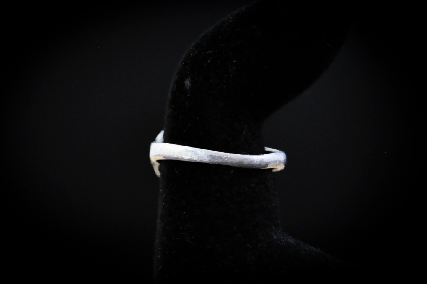 Stunning Sterling Silver Oval Black Onyx Ring - Size 5.5 - Stamped and Tested Sterling Silver - Cubic Zirconium Studded