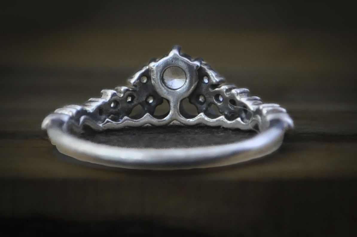 Pandora Fairytale Tiara Cubic Zirconium Ring - Size 7 - Stamped and Tested Sterling Silver - Crown Filigree