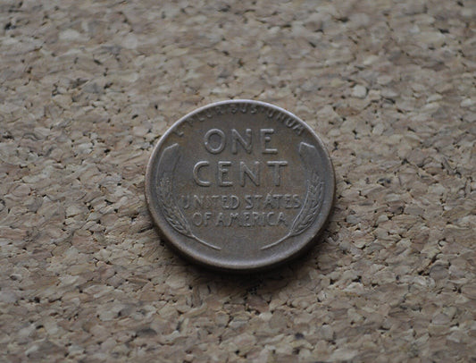 1945 D Wheat Penny - WWII Era Cent - 76th Anniversary - Collectible Coin (Denver Mint) - F (Fine) Condition