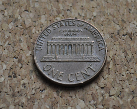 1969 D Memorial Penny - Excellent Condition - 52nd Anniversary - Collectible Coin