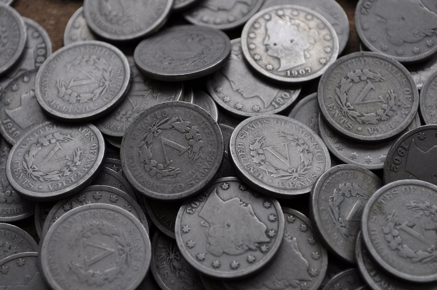 Roll of 40 Liberty V Nickels - 1900 to 1912 - American Vintage US Coins - Good to Very Good - Liberty Head nickel roll of 40 V Nickels